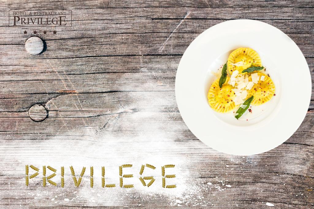 Privilege - Empire Hotels Group 코시체 외부 사진